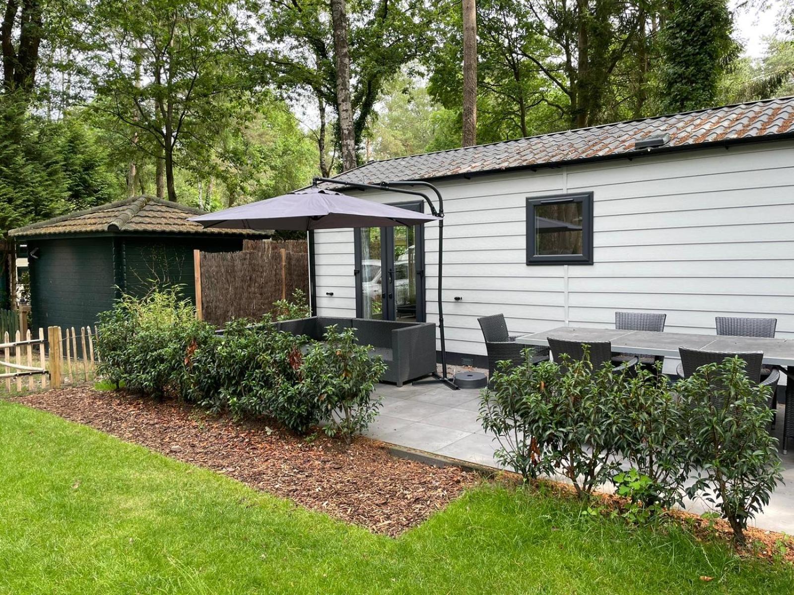 Luxe Chalet Hoenderloo Buitenkant foto
